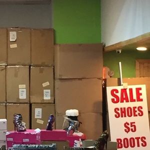 Mozy outlet  all brand from 50/70% off